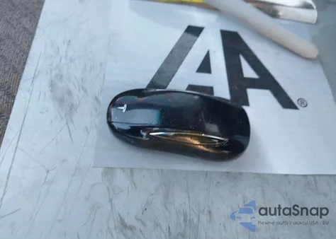 2016 Tesla Model X 60D/70D/75D/90D/P100D из США, поврежденный, VIN 5YJXCBE2XGF017668